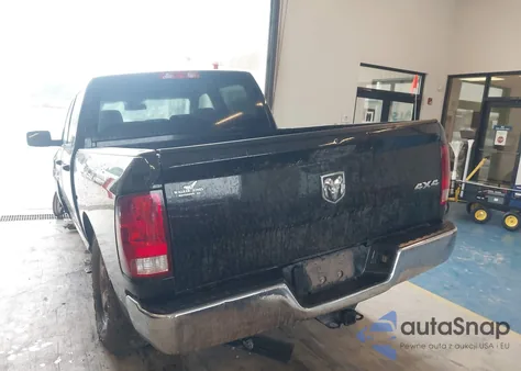 2020 Ram 1500 Classic Tradesman 4X4 5'7 Box из США, поврежденный, VIN 3C6RR7KG8LG132415